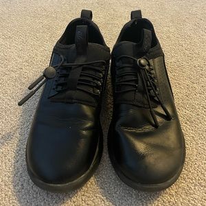 clove women’s classic shoes